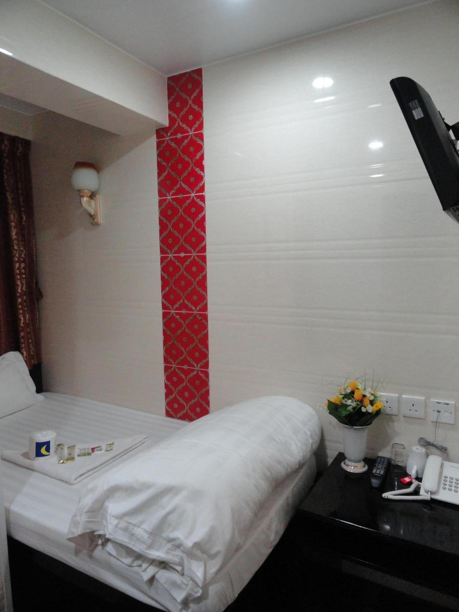 Day And Night Hostel Block D 10Th Floor Hong Kong Exterior photo